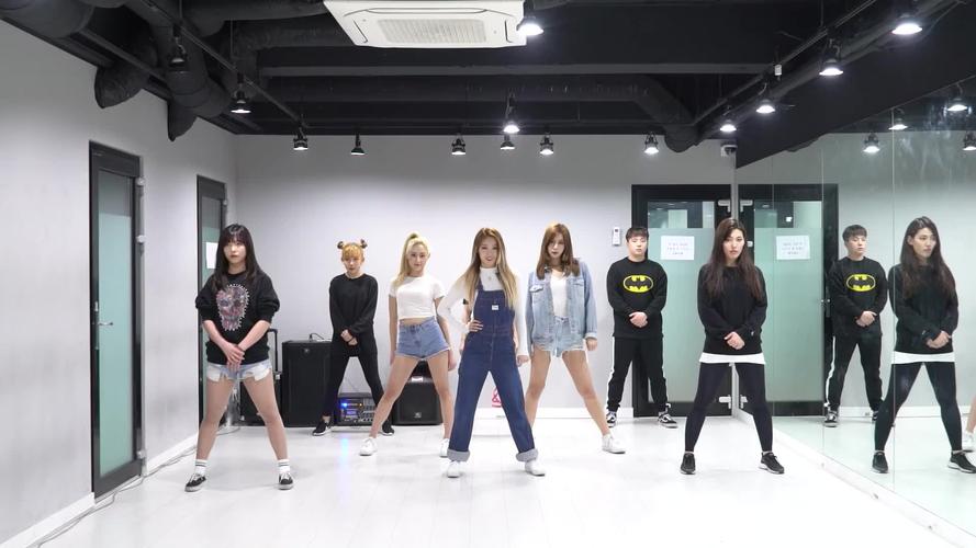 有没有专门看韩国男团女团练习室舞蹈的app？哪里能看舞蹈