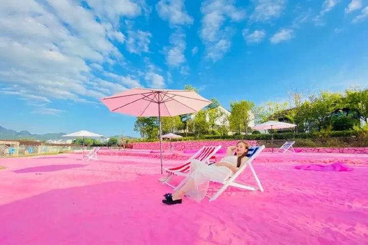 黄岛哪里有观赏荷花的地点？青岛粉色沙滩在哪里