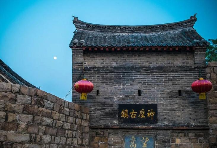 禹州神垕镇的哪些小吃比较有名？中国神屋在哪里看
