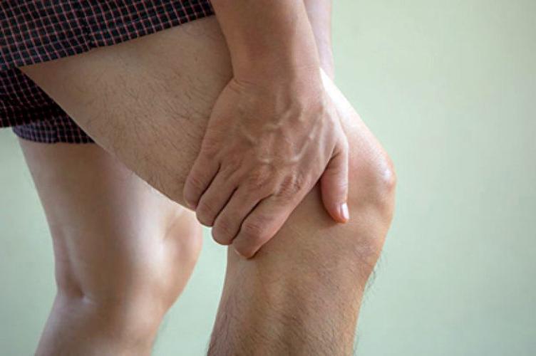 膝盖酸痛，一般是什么原因？膝盖为什么酸疼呢