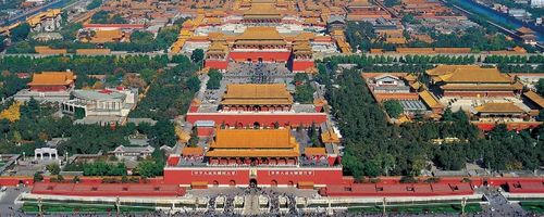 北京的故宫形成的原因是什么？为什么故宫要叫紫禁城呢