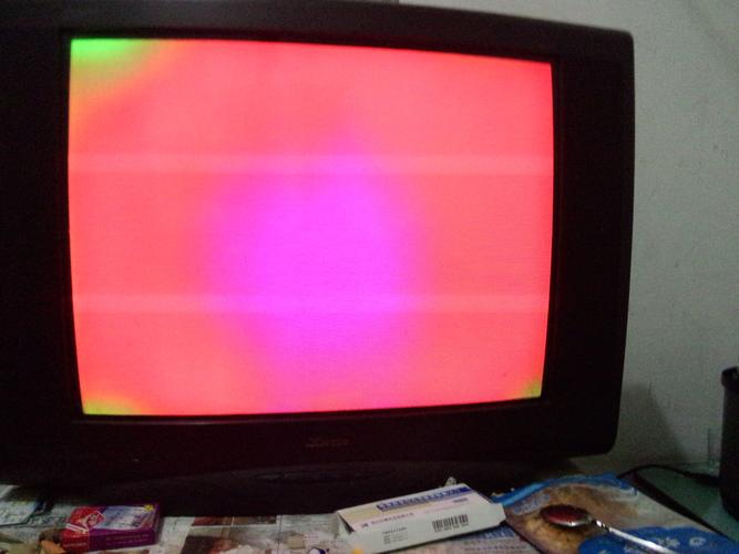 电视为什么会有颜色？为什么什么电视呢-图2