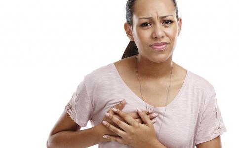 胸部老是像感冒一样不舒服有时痛？为什么胸部难受呢
