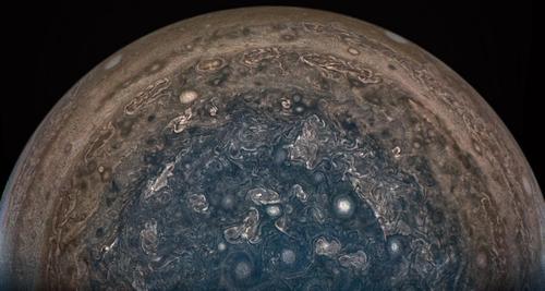 木星是气态行星为什么会有撞击坑？为什么是坑呢