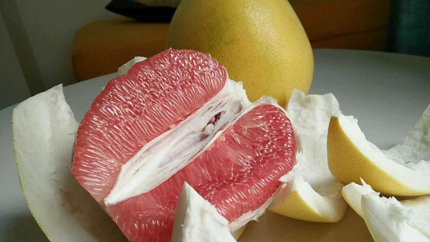 为什么沙田柚比三红柚好吃？为什么柚子好吃呢
