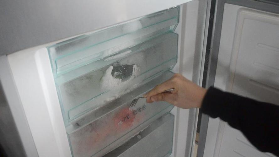 冰箱底下为什么会冻住？冰箱为什么底下不冻呢呢-图3