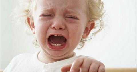 小孩子夜哭咳嗽是怎么回事？为什么小孩咳嗽会哭呢呢-图1