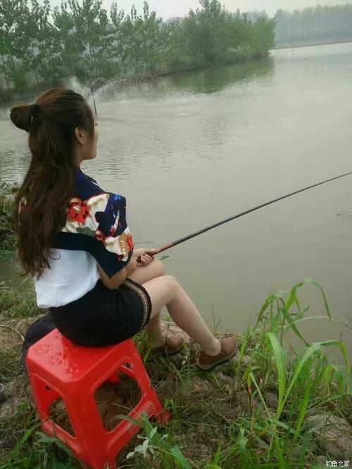 女生说你钓鱼怎么回复？女生为什么不会钓鱼呢呢
