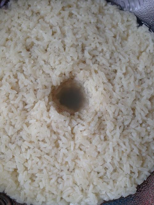 糯米发酵公式？米酒为什么会有菌株呢