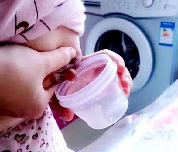 为什么小孩吃奶有点恶心是不是着凉了？婴儿为什么吃奶干呕呢-图2