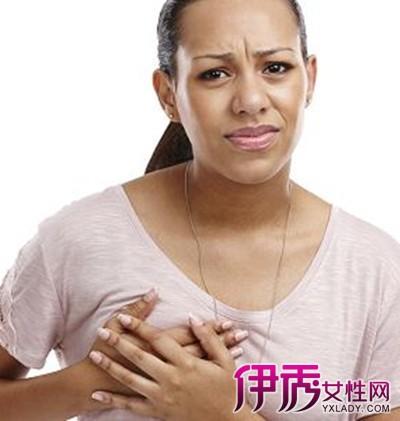 乳房阵阵刺痛是怎么回事？为什么乳房中间刺痛呢-图1