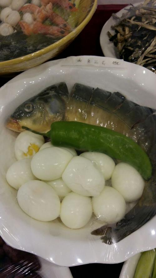 鲤鱼鱼蛋怎么做好吃？鲤鱼为什么都有鱼蛋呢