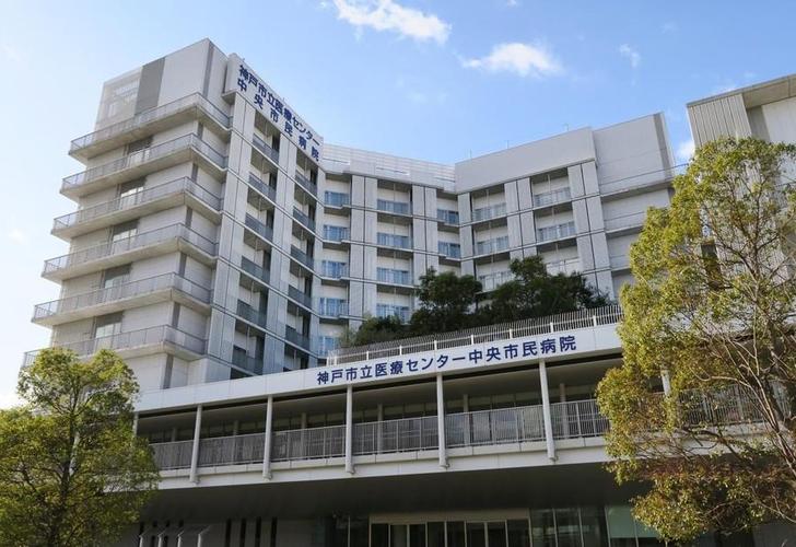 在上海有哪些可以给日本人看病的医院啊？日本去医院去哪里