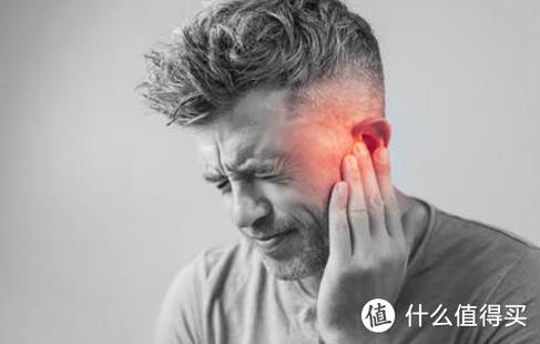 为什么戴蓝牙耳机会头痛？为什么老头疼呢